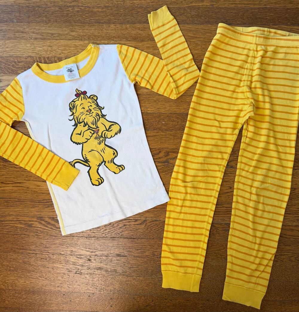 Hanna Andersson Cowardly Lion Wizard of Oz Pajamas Size 8